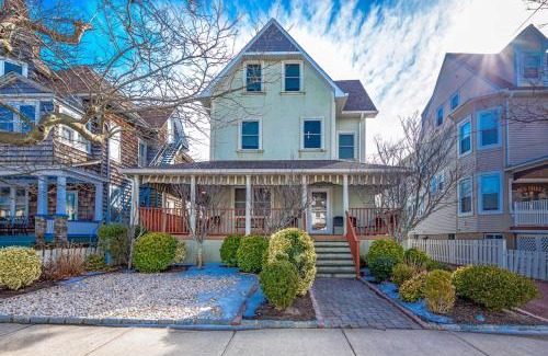 Point Pleasant Beach House | Oceanfront Beach Home with Private Deck & Guest Rated 10/10