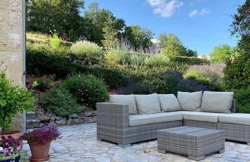 Daglan House | Charming Renovated Farmhouse with Pool in Dordogne
