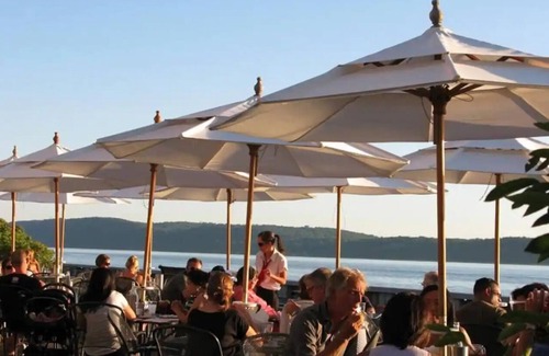 Northwest Yonkers Apartment | Central Stay with Kitchen & Pet-Friendly Amenities Near NYC