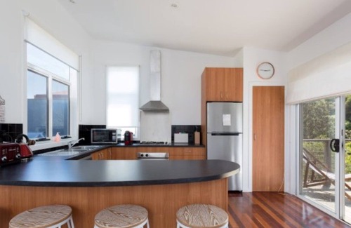 Smiths Beach House | Seaside Serenity at 7 Murray Street, Smiths Beach - Guest Rated: 9.8