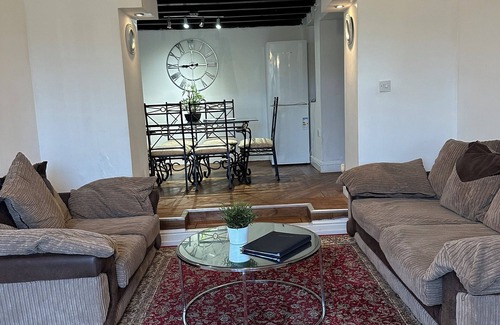 Menai Bridge House | Inviting Home with Scenic Views and Family-Friendly Amenities