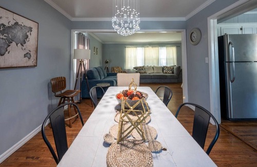 Tulsa House | Charming Home Near Expo, TU & Fair Park - Guest Rated 9.8