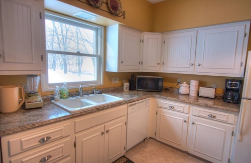Confluence House | Idyllic Riverfront Retreat with Hot Tub & Bike Trail Access