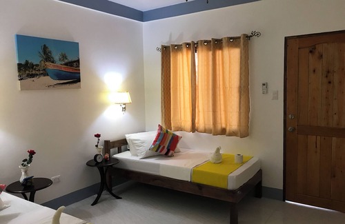 Basdiot Resort | Beautiful, spacious, resort on the beach front.