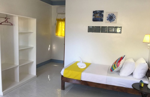 Basdiot Resort | Beautiful, spacious, resort on the beach front.