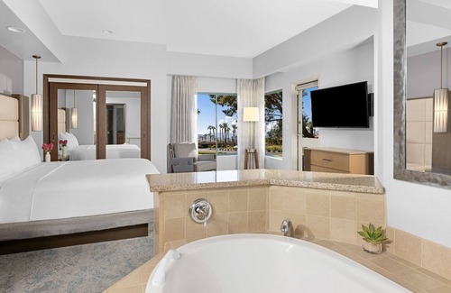 Palm Desert Resort | Inviting 1 BR Villa in Palm Desert for Stagecoach Festival