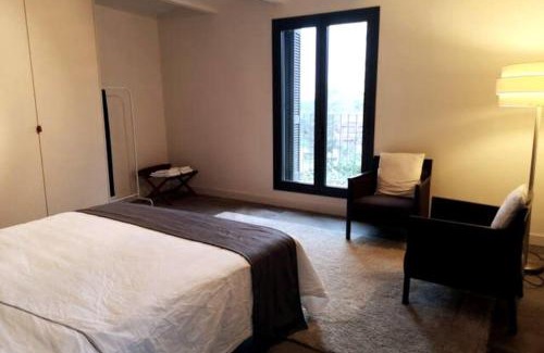 Alella Apartment | Cozy Oceanfront Apartments in Spain - 4-Star Rated Stay