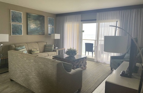 Oyster Pond Resort | Oceanfront 3 BR Retreat with Private Beach Access
