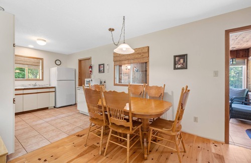 Stanley Bridge Cottage | Cozy Stanley Bridge Cottage with Ocean View & Pool