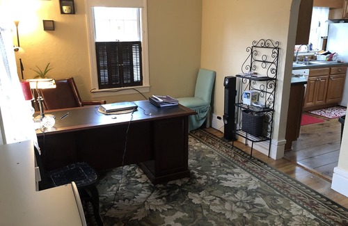 Finesville House | Charming Stone House in Scenic Riverside Town - Rated 9.6/10