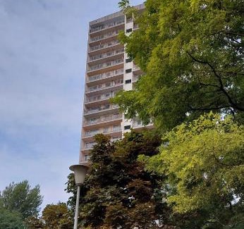 Veeweide Apartment | Modern Studio with Wheelchair Access for Your Getaway