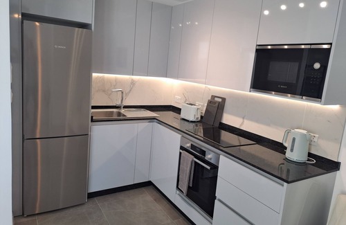 Gibraltar Apartment | Pet-Friendly Studio in Gibraltar - E1 Suites & Spa Awaits