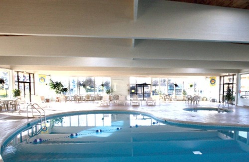 Mishicot Apartment | Beautiful studio unit at resort, sleeps 2