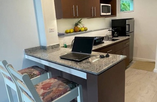 Negril Condo | Idyllic Studio with Pool and Spa on Negril Beach