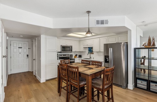 Imperial Beach Condo | Sunny 3 Bedroom Ground Floor with Oceanfront Views