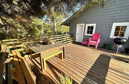 Pacific City Cottage | Beautiful sunsets from charming Pacific City cottagennnnn nnnnn