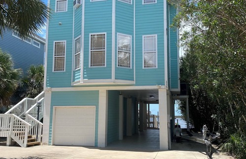 Steinhatchee House | Experience Unforgettable Sunsets by the Steinhatchee River
