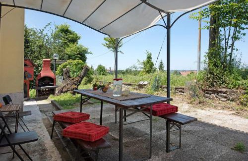 Roveta Apartment | Inviting Tagliolo: Pet and Child Friendly Getaway Awaits
