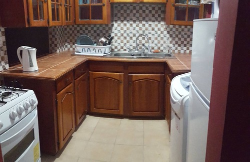 West Gate Hills Apartment | Enjoy Tallyman Condo with Pool & Breakfast in Montego Bay