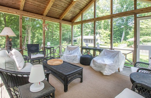 Three Oaks House | Beautiful Three Oaks Home with WiFi, Yard, Patio, Firepit, & Private Pool