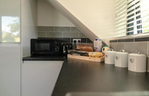 Huntingdon Apartment | Beautiful town centre apartment