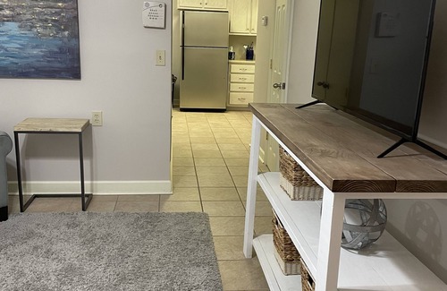 Oxford House | Stylish Townhome with Pool in Gated Community near Ole Miss