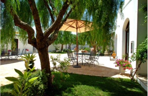 Rosa Marina Bed & Breakfast | Cozy Triple Room in a Historic Masseria by the Sea