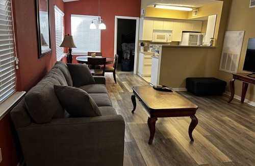 Villas Condo | Modern Two-Bedroom Condo with Pool at Venetian Palms