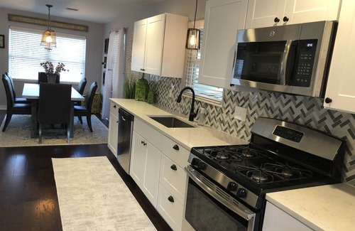 Fredericksburg House | Charming Cottage Retreat in Fredericksburg with Great Amenities