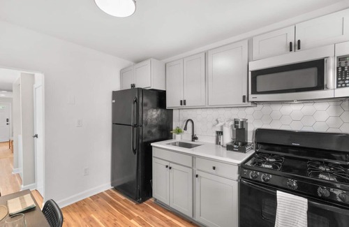 Lutherville Timonium House | Tranquil Oasis with Ocean View & Pet-Friendly Amenities