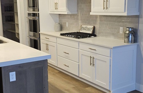 Vineyard House | Inviting Utah Lake Home - Perfect for Your Group Retreat!