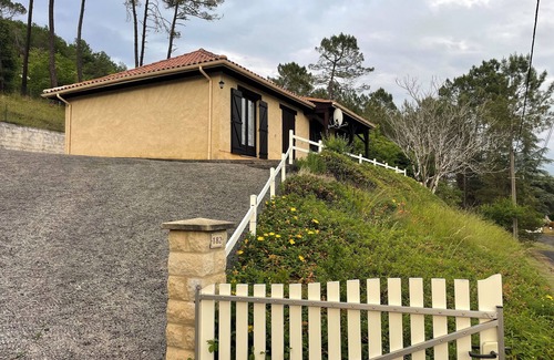 Auriac-du-Perigord House | Outstanding Vacation Home 7 km from Montignac