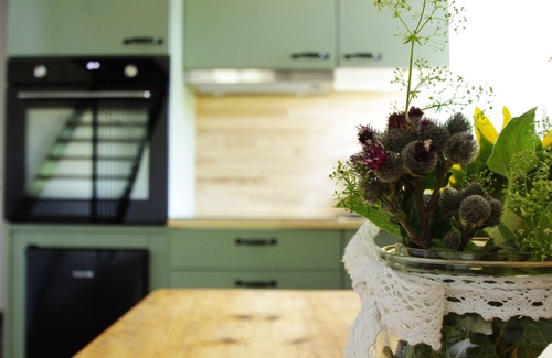 Mainleus Apartment | Serene Vacation Apartment for Six in a Quiet Setting