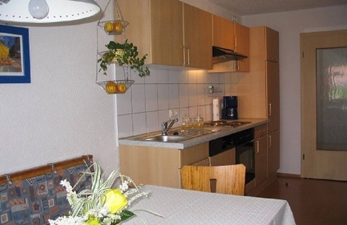 Aitrang Apartment | Premier Vacation Apartment with Ocean View and Pool Access