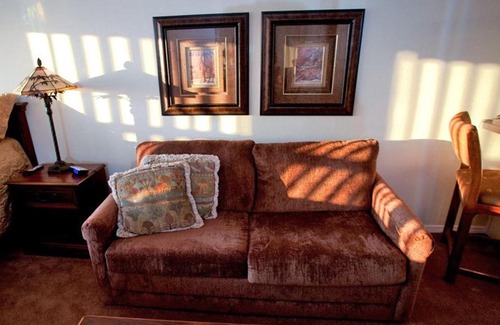 Kimberling City Apartment | Inviting Vacation Condos Near Table Rock Lake - Pet Friendly