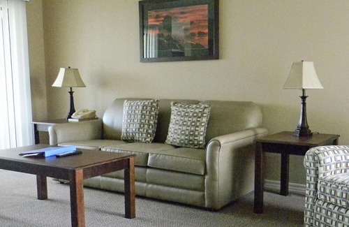 Kimberling City Apartment | Inviting Vacation Condos Near Table Rock Lake - Pet Friendly