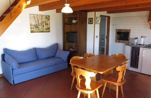 Grazzano Badoglio House | Cozy Villa for 4 with Pool, WiFi & Terrace Awaits You