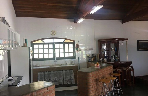 Extrema House | Scenic Ocean View Hotel with Pool and Pet-Friendly Options