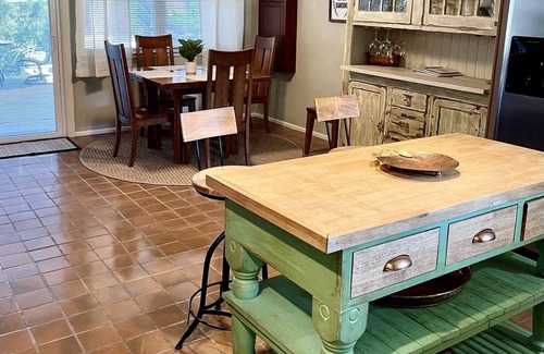 Canyon Lake Cottage | Serene Retreat with Texas Hill Country Views and Spa