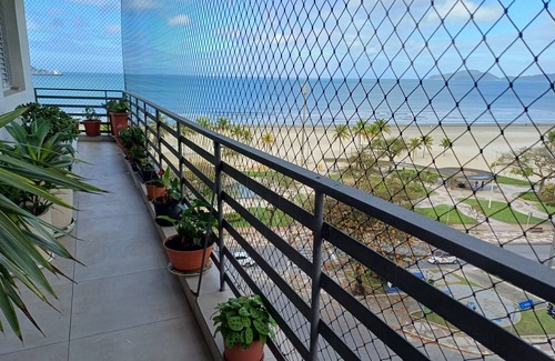 Boqueirao Apartment | Beautiful Beachfront Retreat at Boqueirao Beach