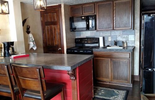 Angel Fire Condo | Scenic Views and Family-Friendly Amenities Near the Lifts