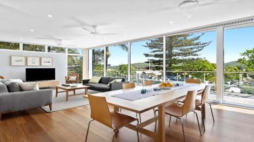 Wagstaffe House | Discover Serene Beaches and Scenic Bush Walks Nearby