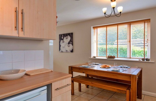 Umberleigh House | Beautiful villa for 4 guests with balcony and pets allowed