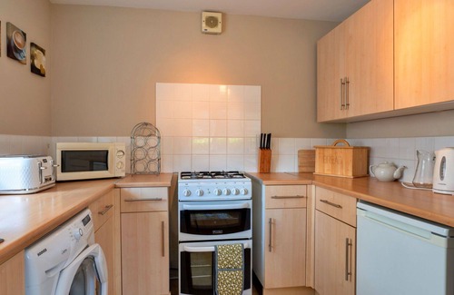 Umberleigh House | Beautiful villa for 4 guests with balcony and pets allowed