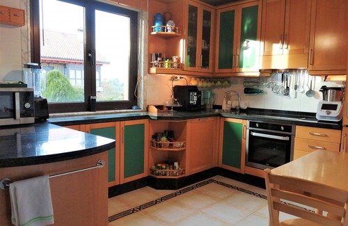 Valdemora Villa | Idyllic Villa Near Oviedo with Hot Tub and Scenic Garden