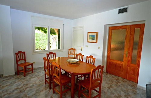 Sant Pere Pescador House | Elegant Villa with Pool and Pet-Friendly Amenities