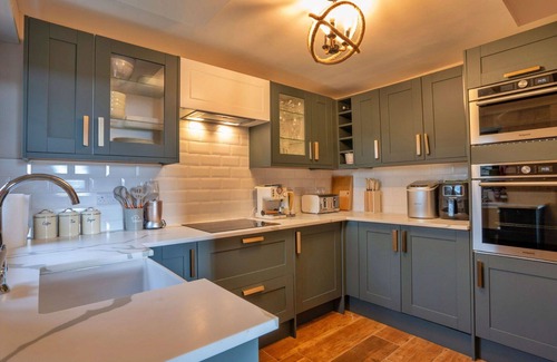 Buxton House | Beautiful villa for 12 people with WIFI and pets allowed