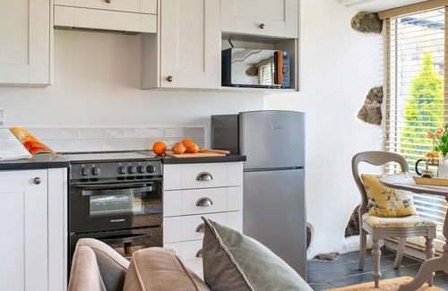 Rhyd-y-clafdy House | Beautiful villa for 2 people with WIFI