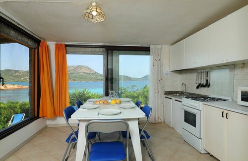 Costa Corallina House | Exceptional Oceanfront Villa for 6 with TV and Patio