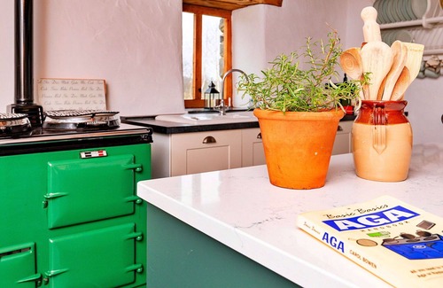 Rhyd-y-clafdy House | Beautiful villa for 7 guests with WIFI and TV